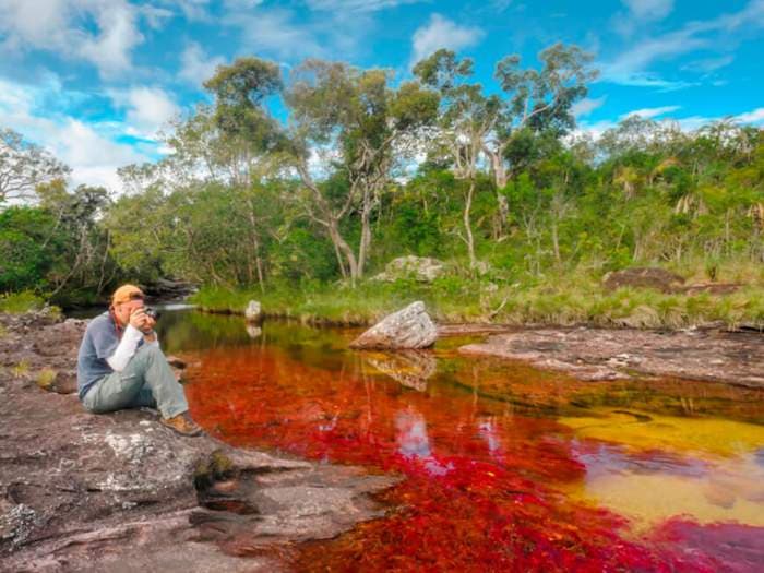 Amazing "Rainbow River" in Colombia- Miracle