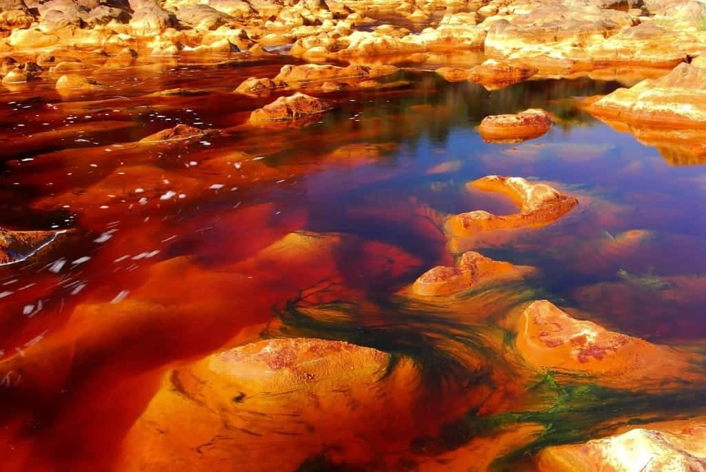 15 World's most deadly places to take a swim