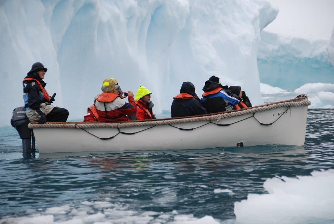 Adventurous things to do at Antarctica