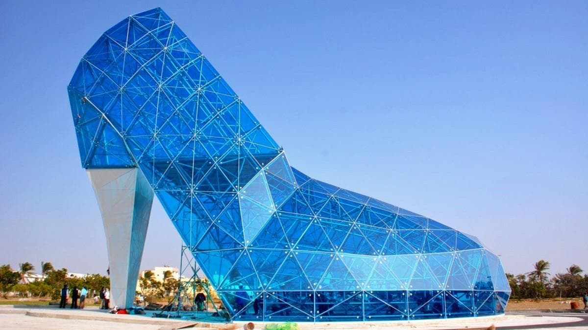 Church Built In High Heels Shape To Attract Female Visitors