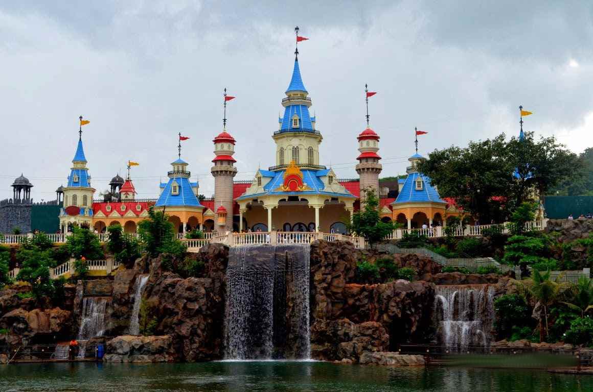 Explore fantasy world with these 9 amusement and theme park in India