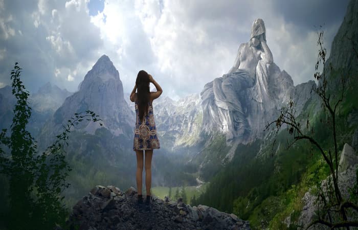 Top 15 largest statues in the world
