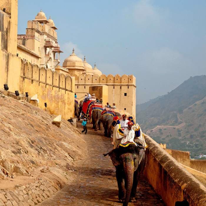 12 most historical places in Agra that are a must to visit