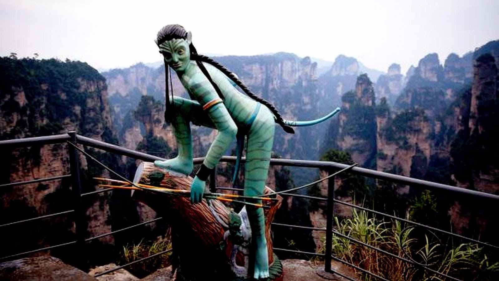 Pandora's Peaks: The Surreal World of Avatar IRL!