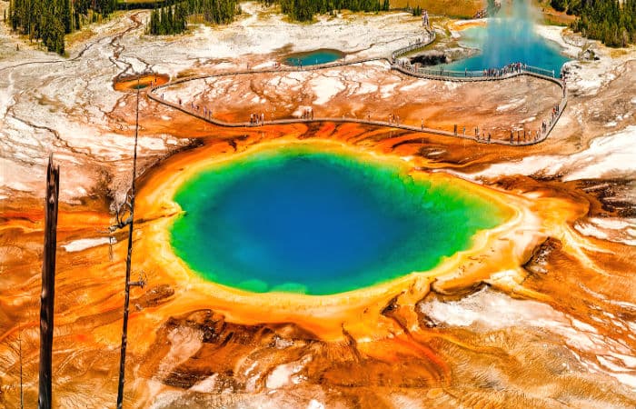 Part 1: List of 17 most weird and beautiful lakes around the world