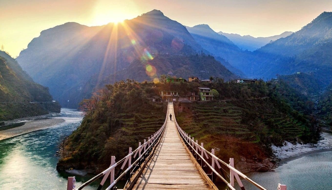 Best Underrated Stunning Places to Visit this Summer with Family in 2023