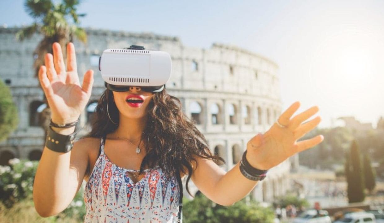 The Rise of Virtual Tourism: Best AR and VR Travel Experiences