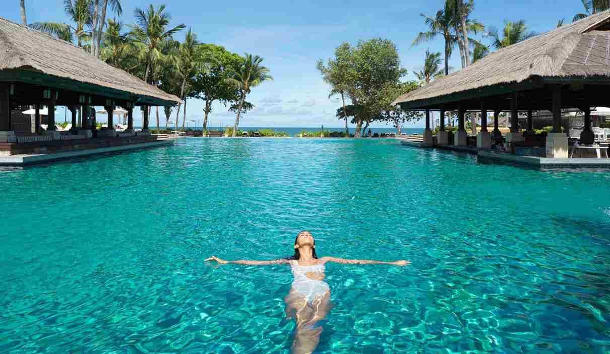 Luxury Travel on a Budget: How to Get VIP Treatment for Less
