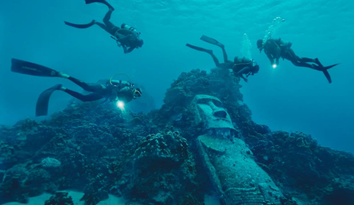 Top 10 Most Mysterious Places Across the World Top 10 Most Mysterious Places Across the World
