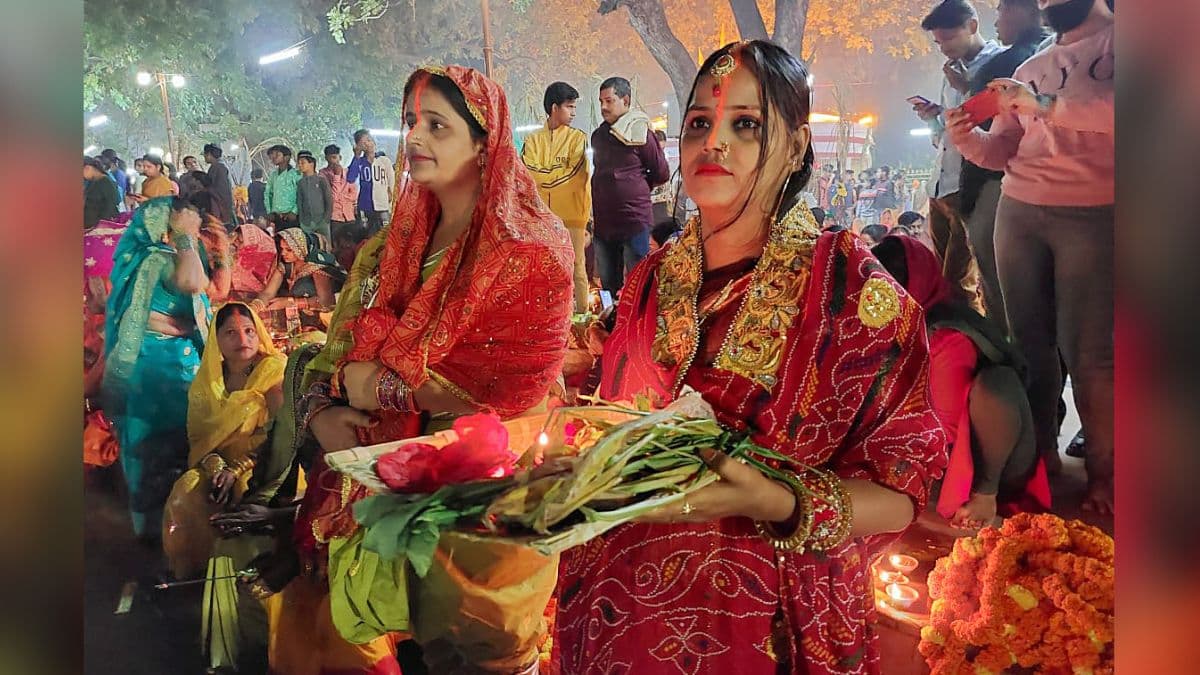 Celebrate Chhath Puja 2023: Celebrate Festivities in These 9 Places experience culturally rooted Celebrate Chhath Puja 2023: Celebrate Festivities in These 9 Places experience culturally rooted