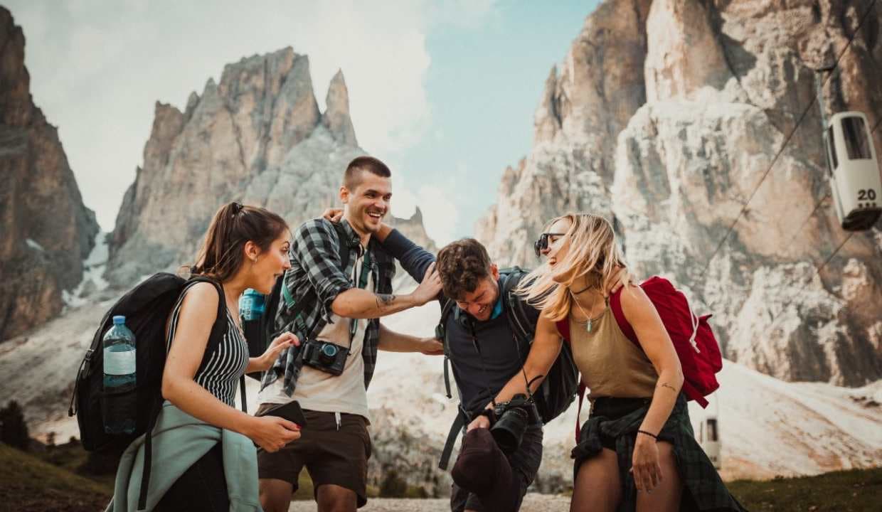 Group Travel Hacks: Making Memories Without Breaking the Bank Group Travel Hacks: Making Memories Without Breaking the Bank