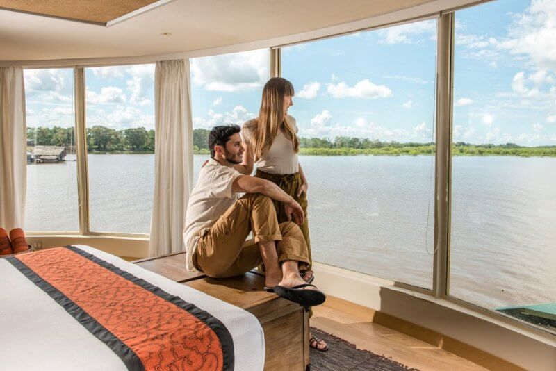 South America honeymoon packages, Delfin III