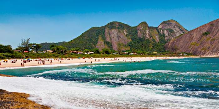Praia Itacoatiara