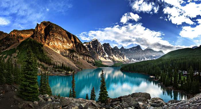 Moraine Lake, Alberta, Canada