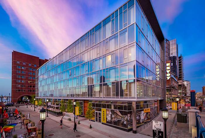 Envoy Hotel seaport