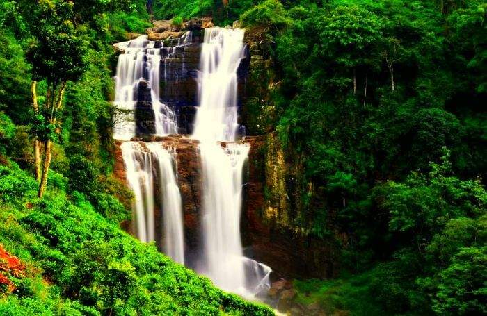 waterfalls in sri lanka