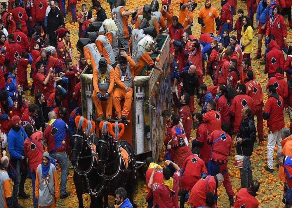 Orange battle festival