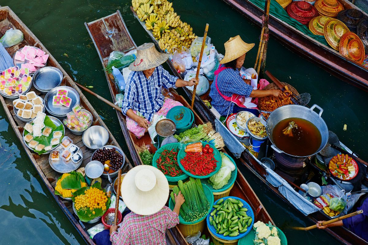 Floating Market
