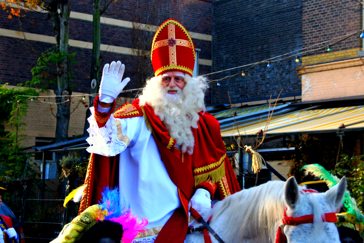 christmas traditions around the world 
