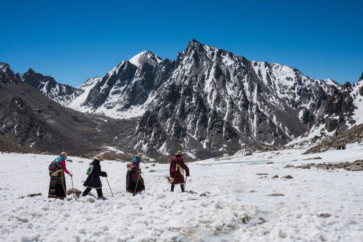 mount kailash climb