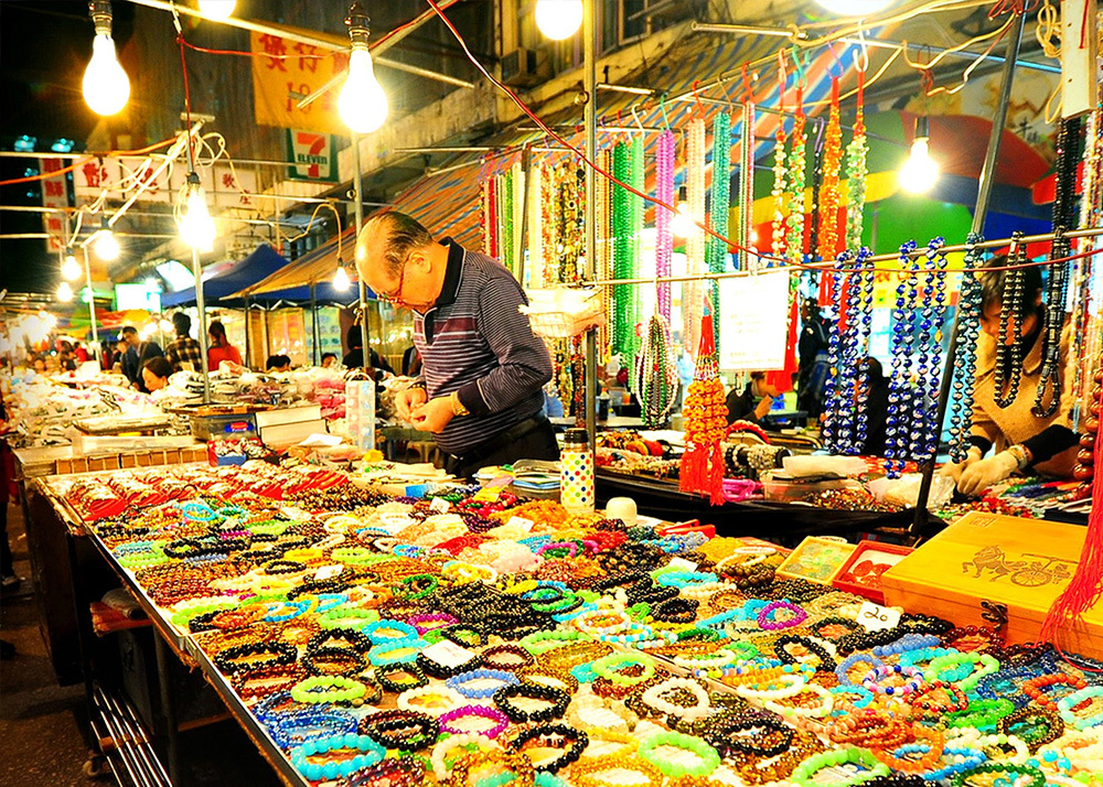Hong Kong Ultimate shopping Destination