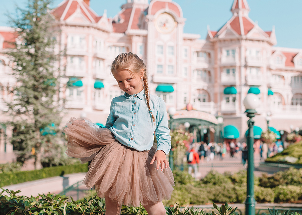 disney park hong kong