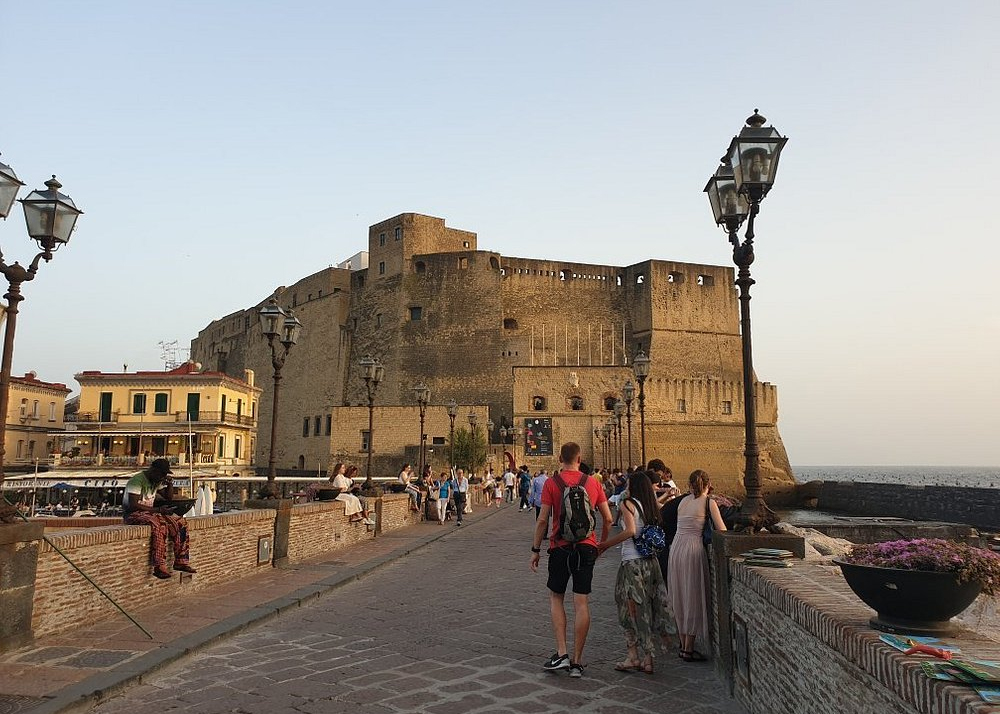Castel Ovo 