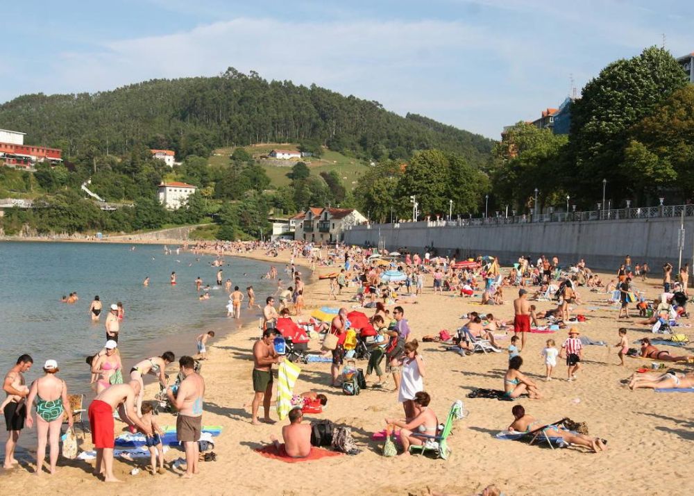 Isuntza Beach