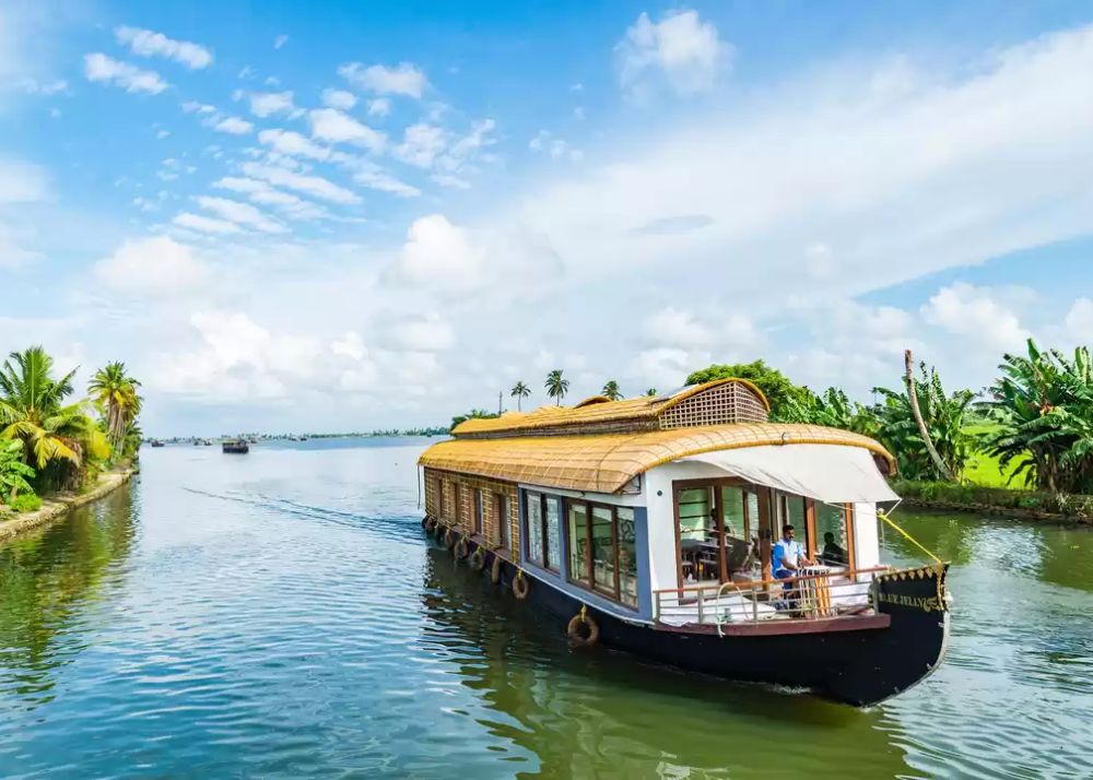 Best places to visit in Kerala