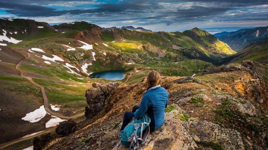 Top 10 Best Hiking Spots in the World for Adventure Lovers and Nature Explorers