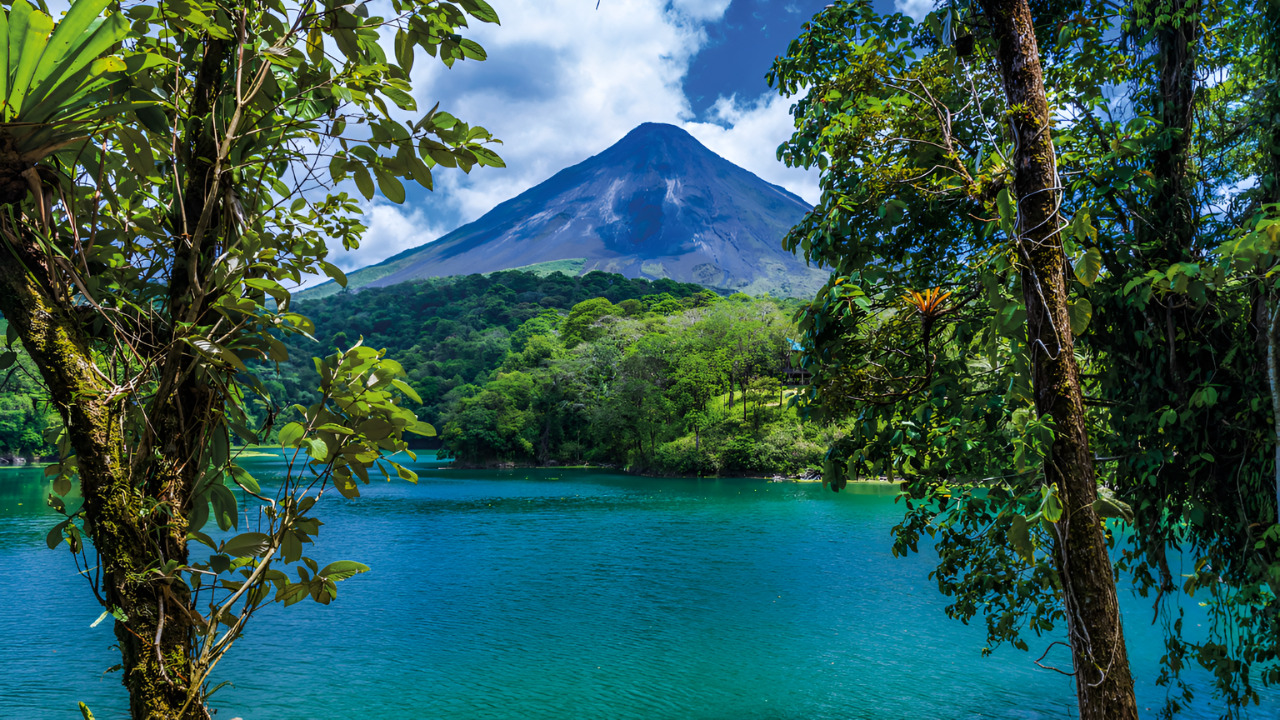 15 Best Places to Visit in Costa Rica for Nature, Beaches and Adventure