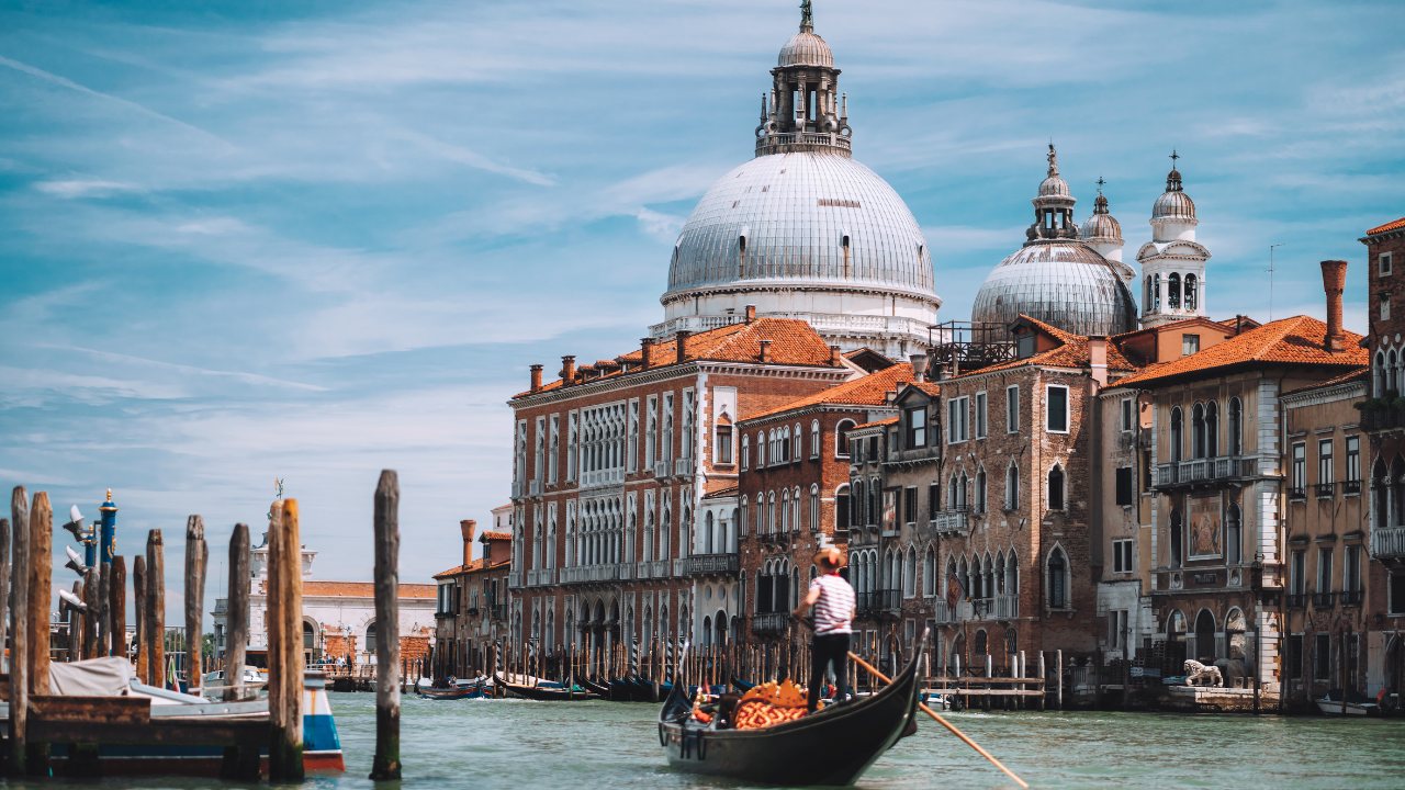 Venice Travel Guide